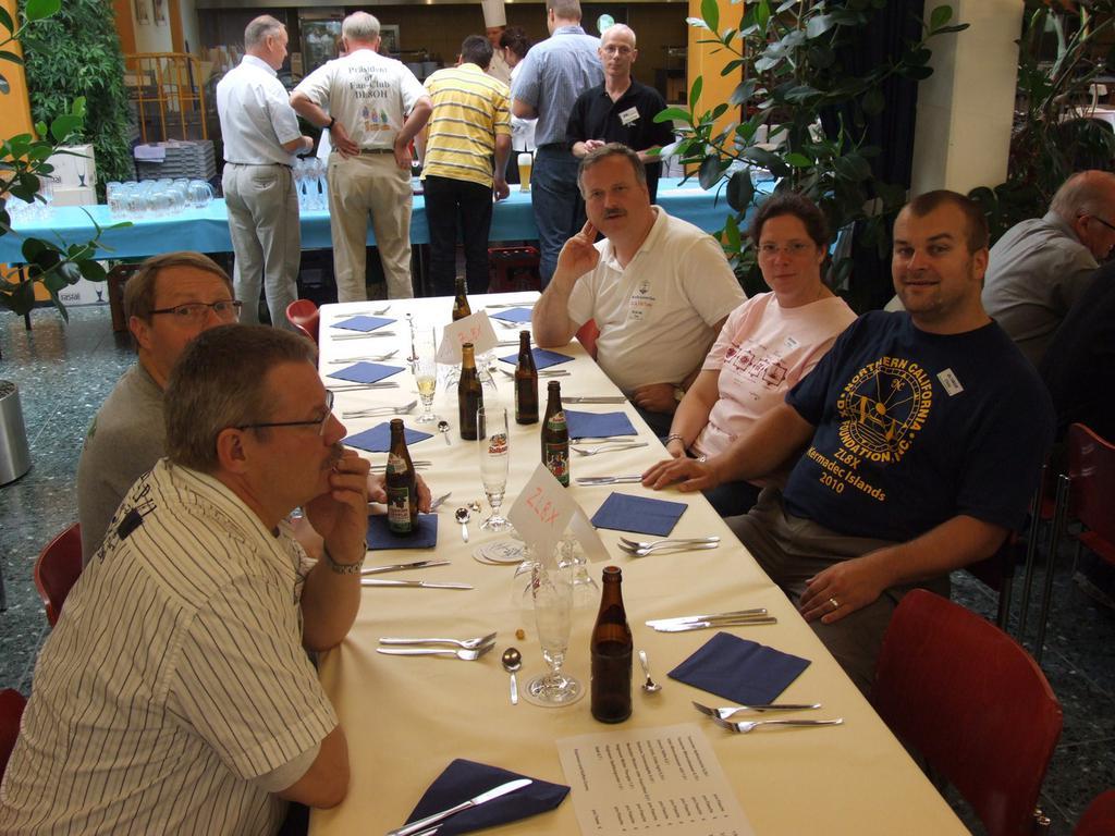 HAM RADIO 2011 - BCC-Buffet HAM RADIO 2011 - BCC-Buffet