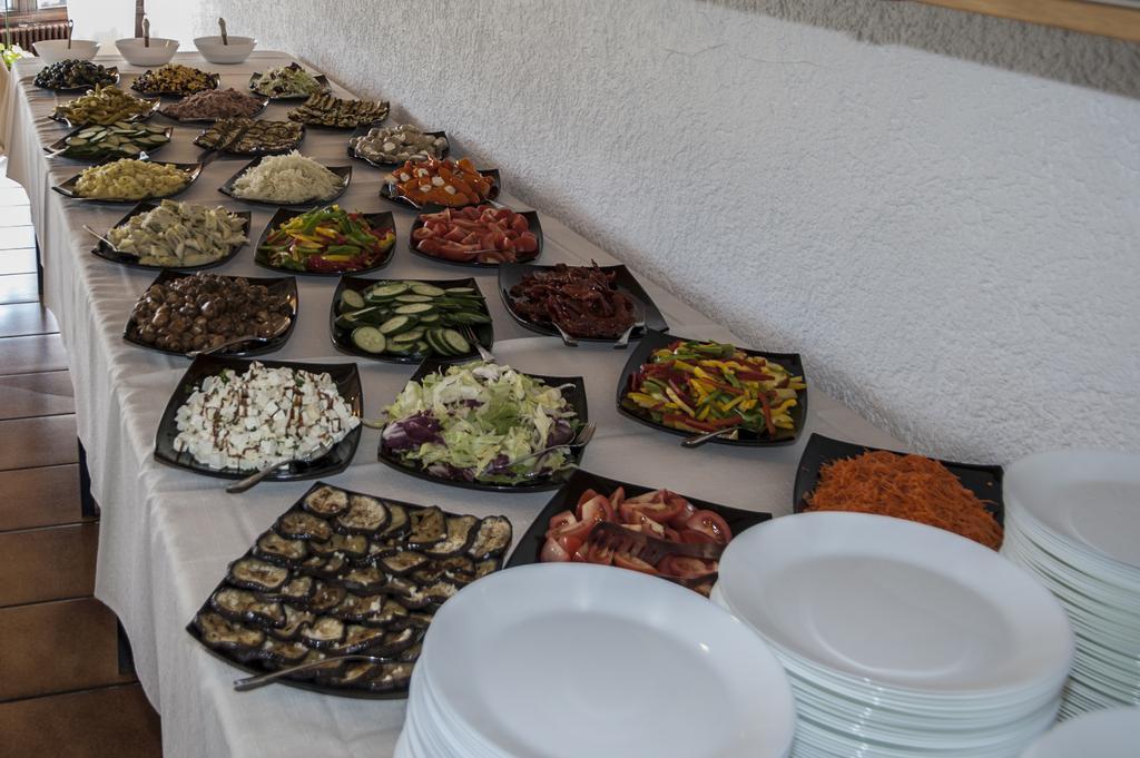 HAM Radio 2022 - BCC-Buffet HAM Radio 2022 - BCC-Buffet